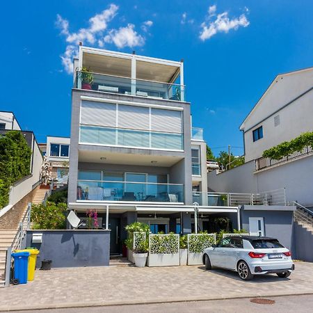 Panoramica Apartment With Whirlpool Crikvenica Exteriör bild