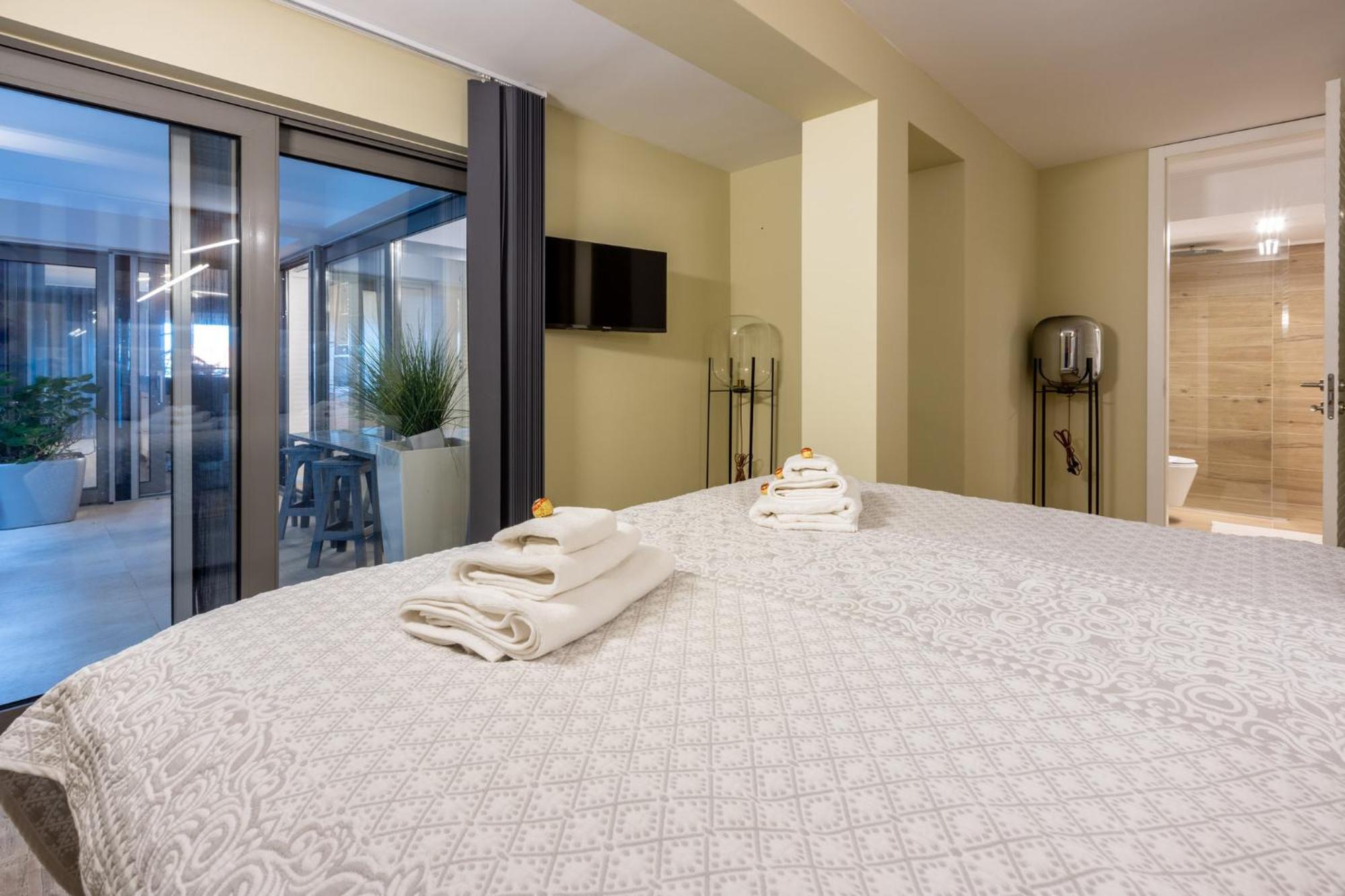Panoramica Apartment With Whirlpool Crikvenica Exteriör bild